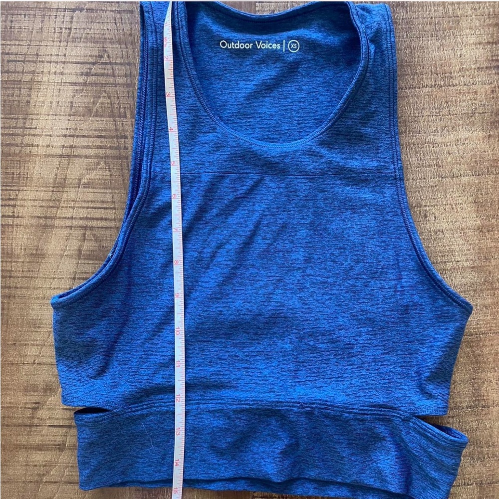 Outdoor Voices Slashback Crop Top XS in navy blue